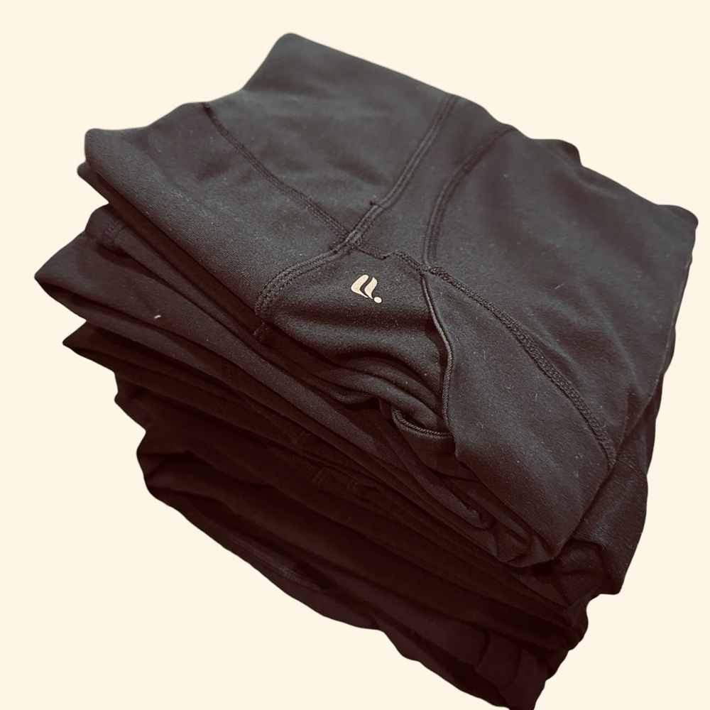 Fabletics Leggings - 5 Black Included